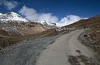 We leave the pass and rolls down towards Suraj Tal and Keylong